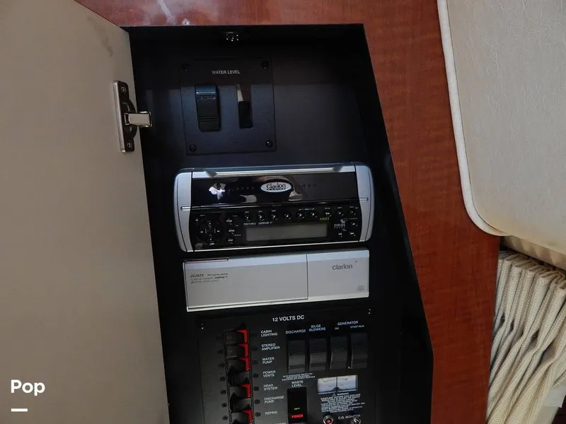 Slide: The Image of Sea Ray 320 Sundancer 2006 - 15857792