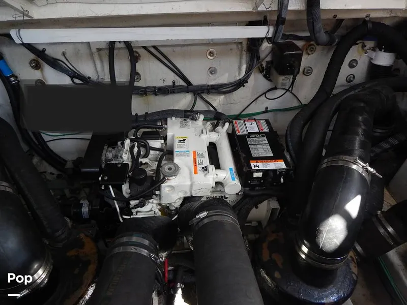 Slide: The Image of Sea Ray 320 Sundancer 2006 - 15942446