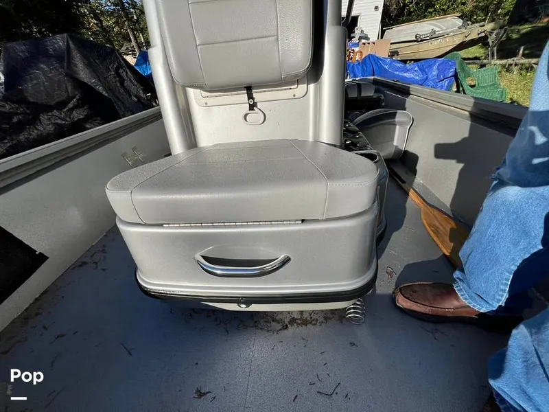 Slide: The Image of Avid FS21 Platinum 2022 - 15953610