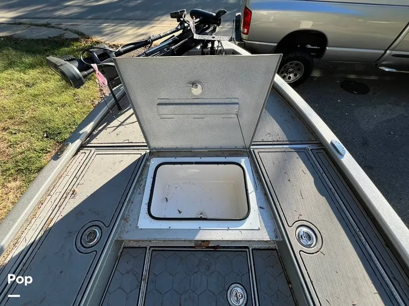 Slide: The Image of Avid FS21 Platinum 2022 - 15953614