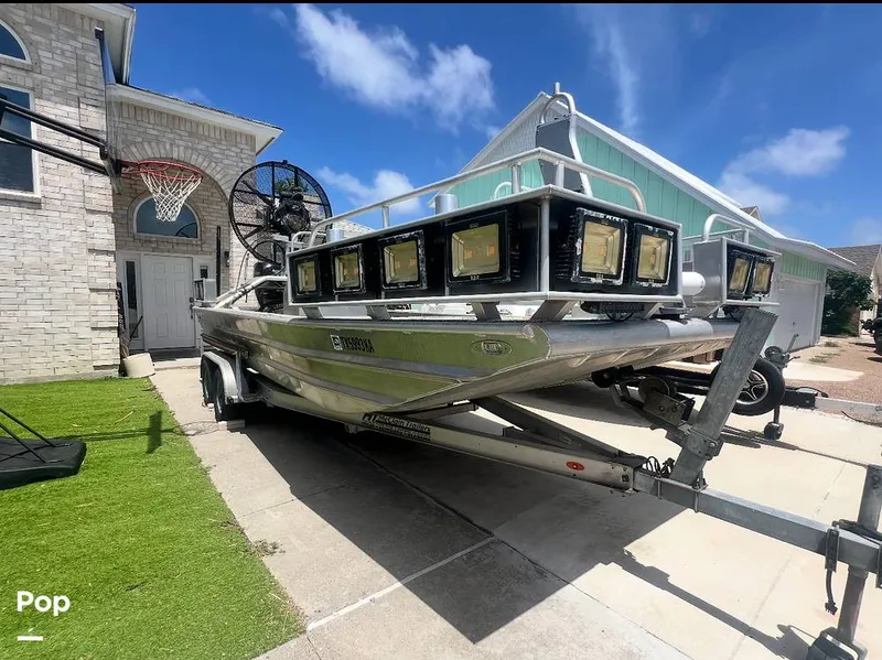 Slide: The Image of Long Beach Custom 21 2021 - 15905461