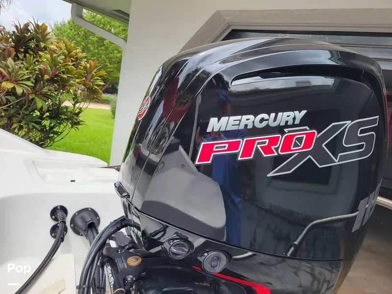 Slide: The Image of Tahoe T18 2022 - 15829826