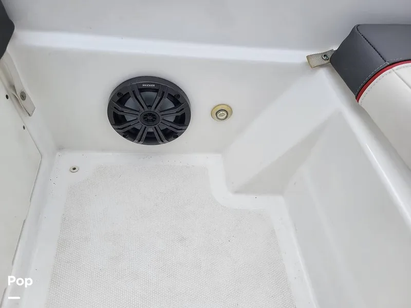 Slide: The Image of Tahoe T18 2022 - 15829841