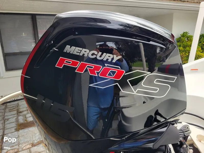 Slide: The Image of Tahoe T18 2022 - 15829844