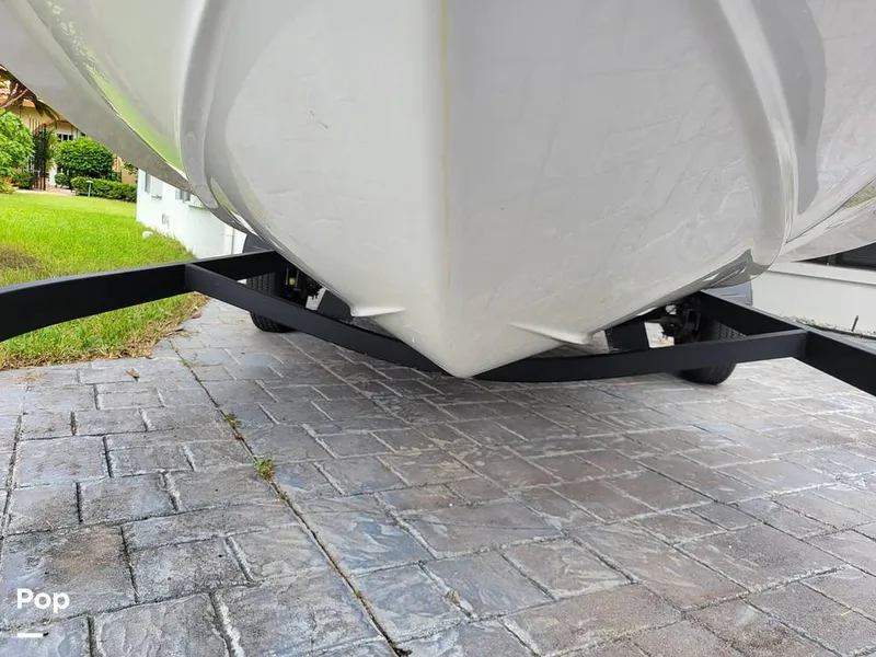 Slide: The Image of Tahoe T18 2022 - 15829859