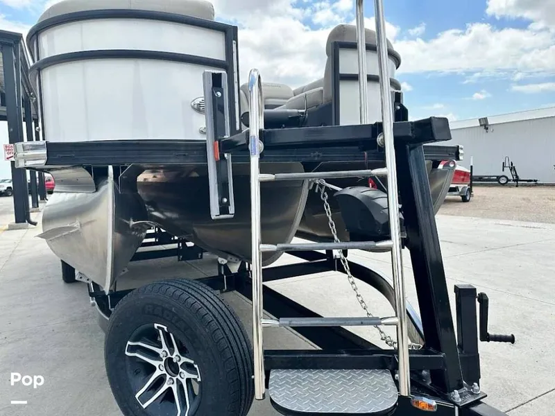 Slide: The Image of Barletta Cabrio 22C 2020 - 15975508