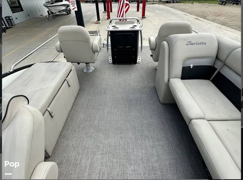 Slide: The Image of Barletta Cabrio 22C 2020 - 15975516