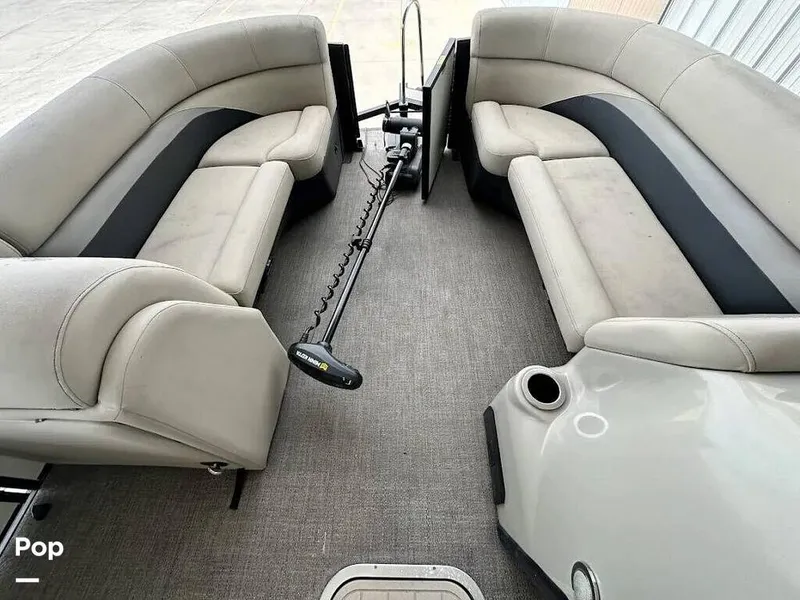 Slide: The Image of Barletta Cabrio 22C 2020 - 15804776