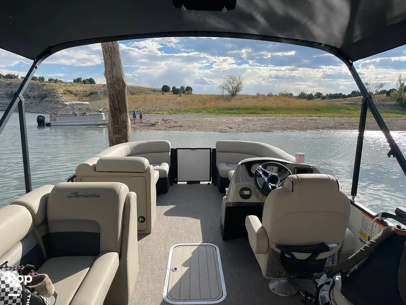 Slide: The Image of Barletta Cabrio 22C 2020 - 15975505