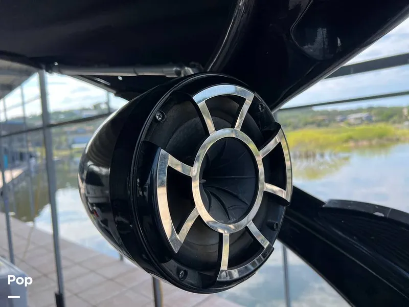 Slide: The Image of Tige Z1 2013 - 15817688