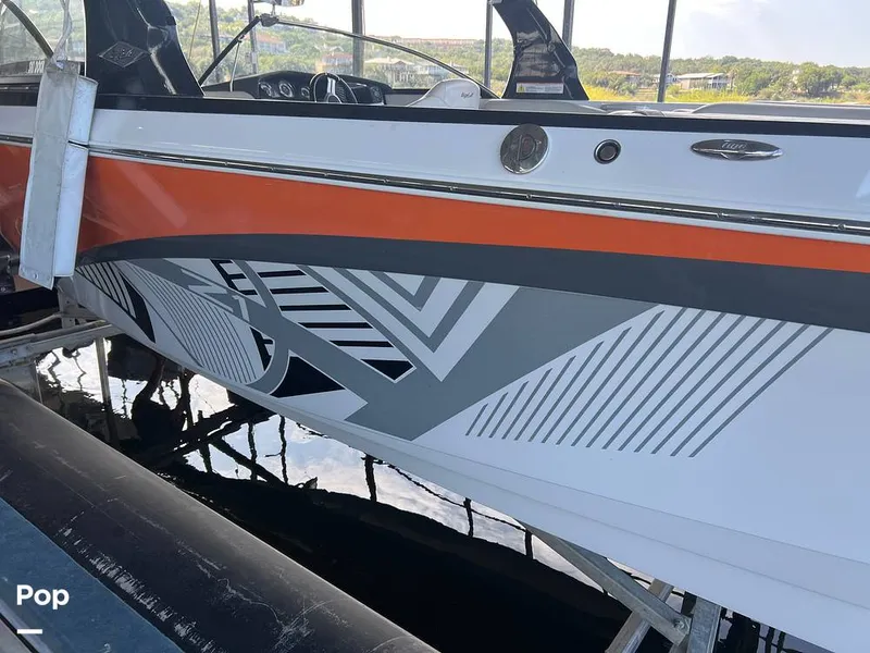 Slide: The Image of Tige Z1 2013 - 15817707