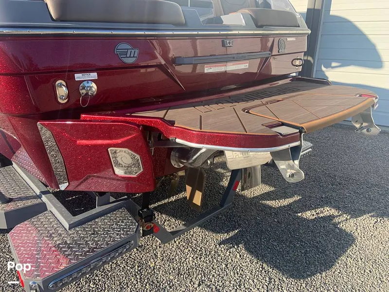 Slide: The Image of Malibu Wakesetter 23 LSV 2025 - 15805717