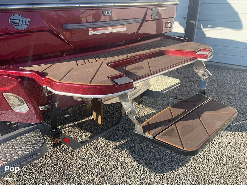 Slide: The Image of Malibu Wakesetter 23 LSV 2025 - 15805723