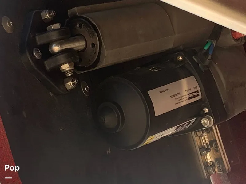 Slide: The Image of Malibu Wakesetter 23 LSV 2025 - 15805720