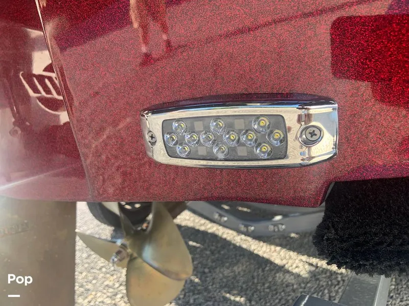 Slide: The Image of Underwater Lights - 15805721