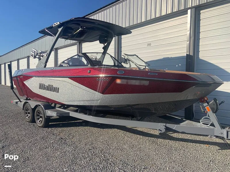 Slide: The Image of Malibu Wakesetter 23 LSV 2025 - 15805755
