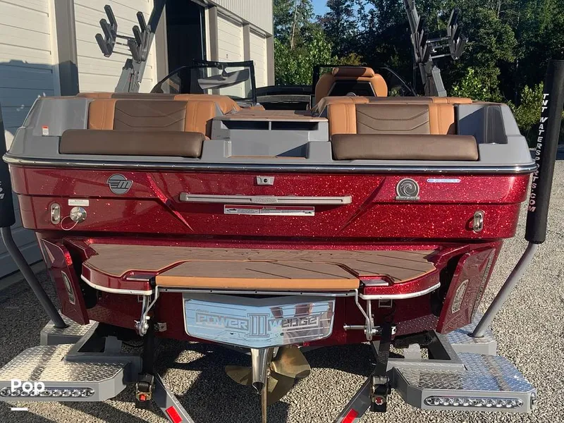 Slide: The Image of Malibu Wakesetter 23 LSV 2025 - 15805740