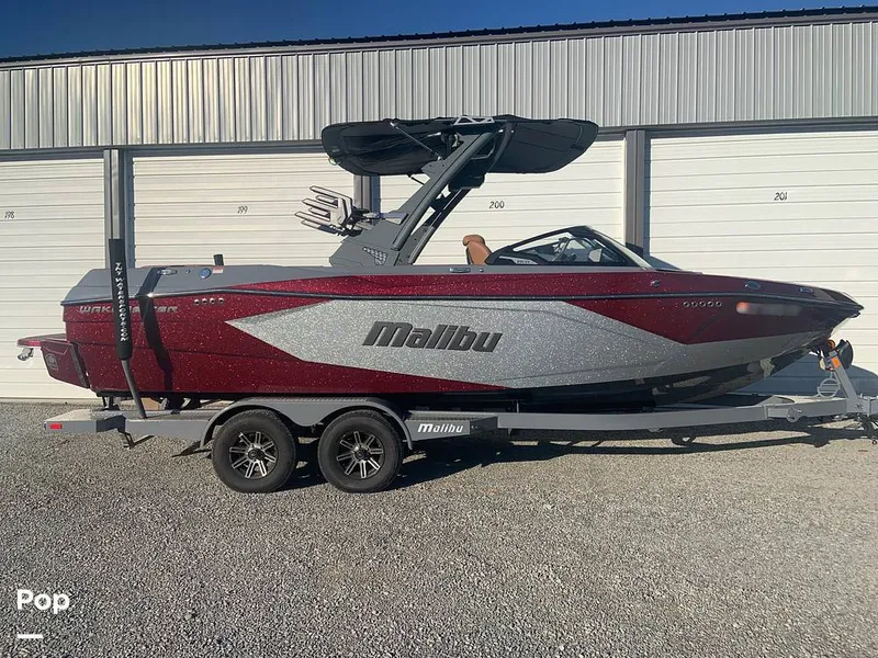 Slide: The Image of Malibu Wakesetter 23 LSV 2025 - 15805595