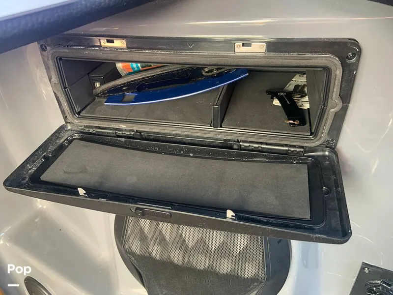 Slide: The Image of Malibu Wakesetter 23 LSV 2025 - 15805638