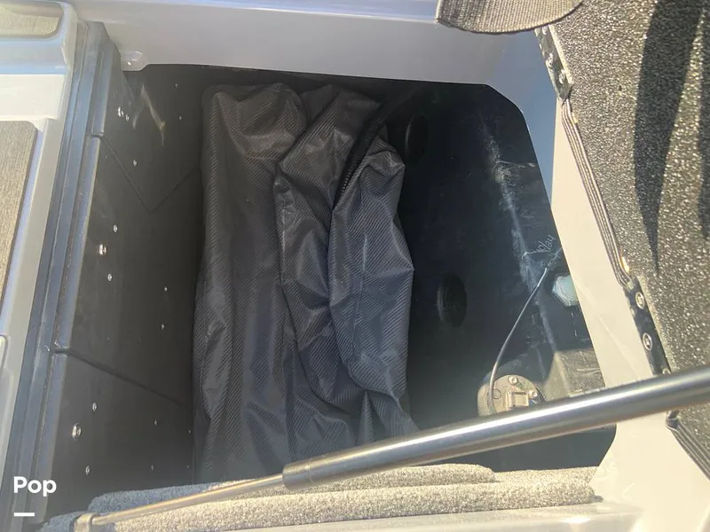 Slide: The Image of Malibu Wakesetter 23 LSV 2025 - 15805643