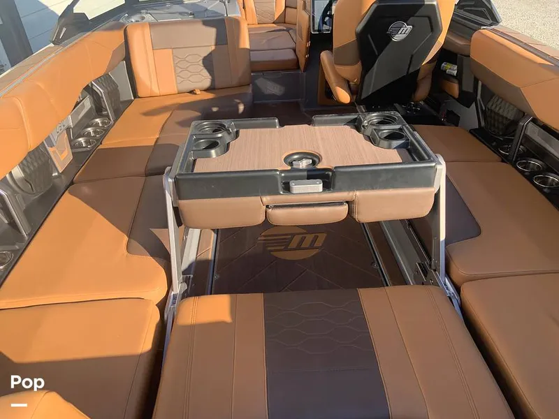 Slide: The Image of Malibu Wakesetter 23 LSV 2025 - 15805650