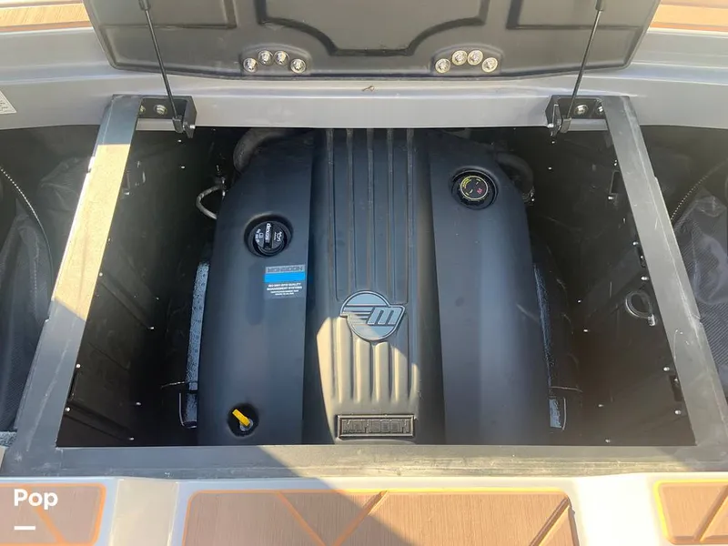 Slide: The Image of Malibu Wakesetter 23 LSV 2025 - 15805668