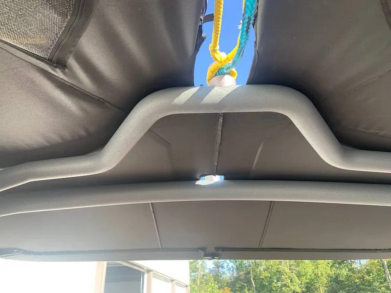 Slide: The Image of Malibu Wakesetter 23 LSV 2025 - 15805683