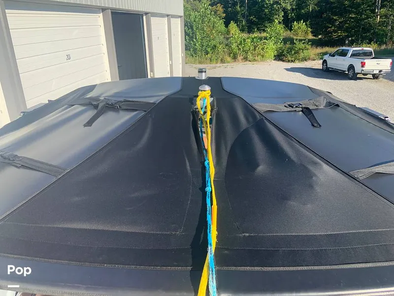 Slide: The Image of Malibu Wakesetter 23 LSV 2025 - 15805662