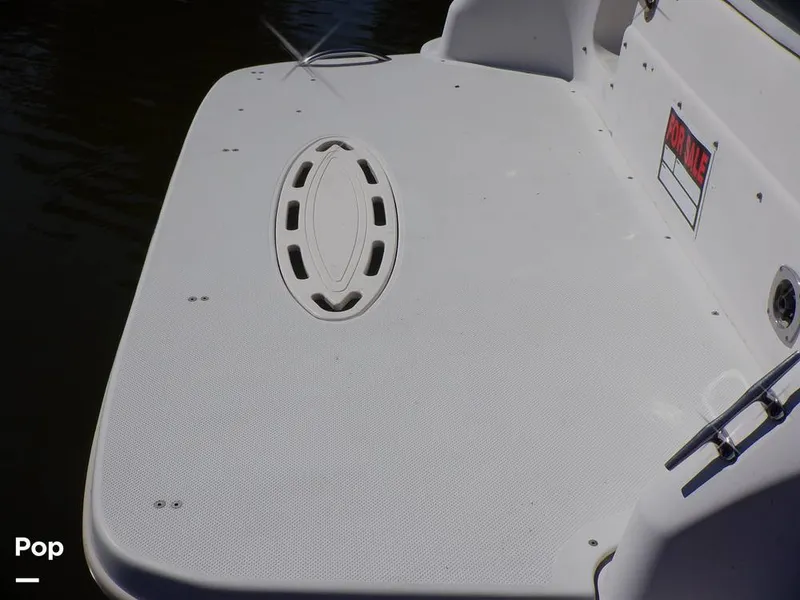 Slide: The Image of Regal 2750 Commadore 1997 - 15937611