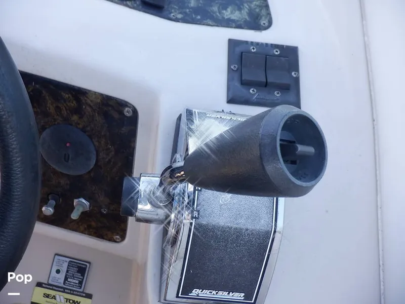 Slide: The Image of Regal 2750 Commadore 1997 - 15937620