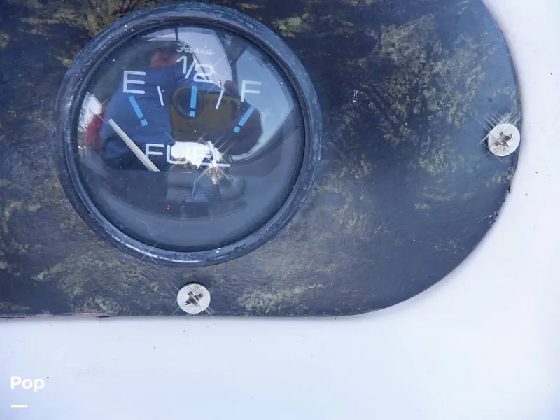 Slide: The Image of Regal 2750 Commadore 1997 - 15937629