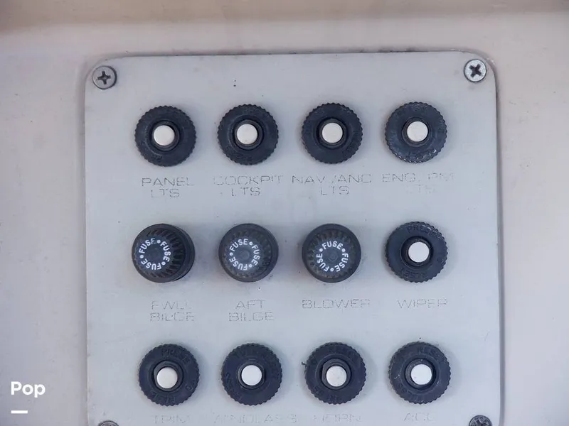 Slide: The Image of Regal 2750 Commadore 1997 - 15937640