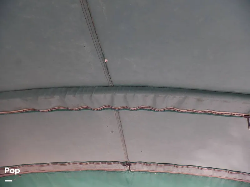 Slide: The Image of Regal 2750 Commadore 1997 - 15937649