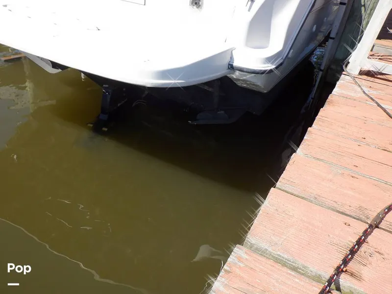 Slide: The Image of Regal 2750 Commadore 1997 - 15937593