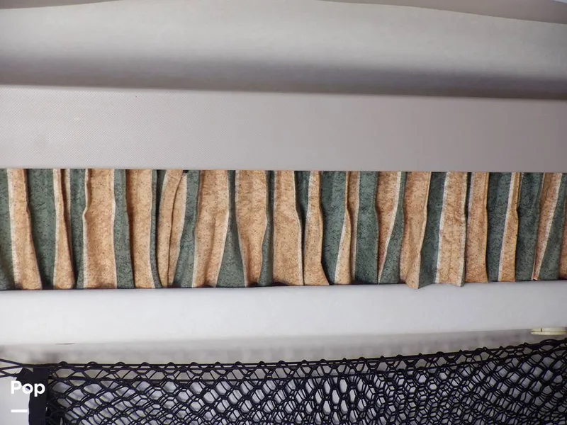 Slide: The Image of Regal 2750 Commadore 1997 - 15937676