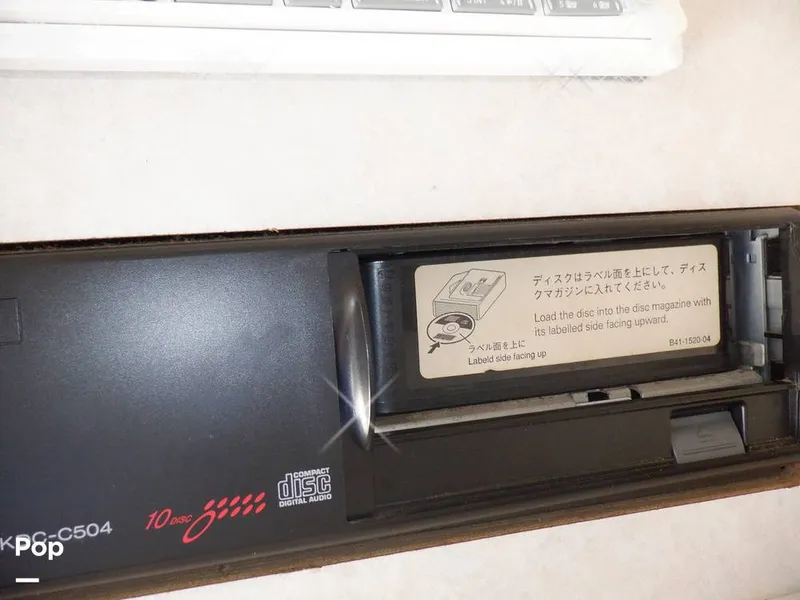 Slide: The Image of Regal 2750 Commadore 1997 - 15937678