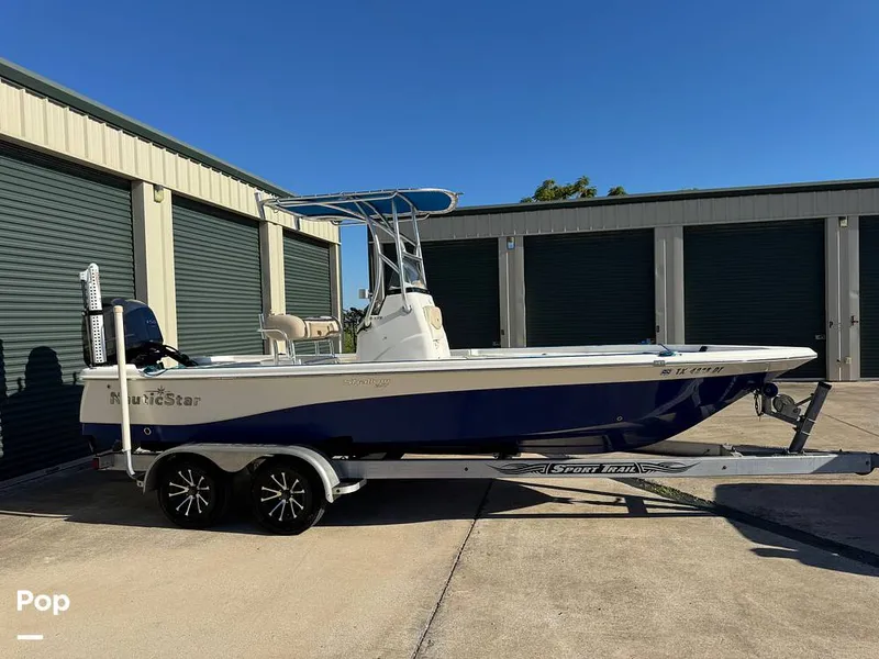 Slide: The Image of NauticStar 215 XTS Shallow Bay 2017 - 16205815