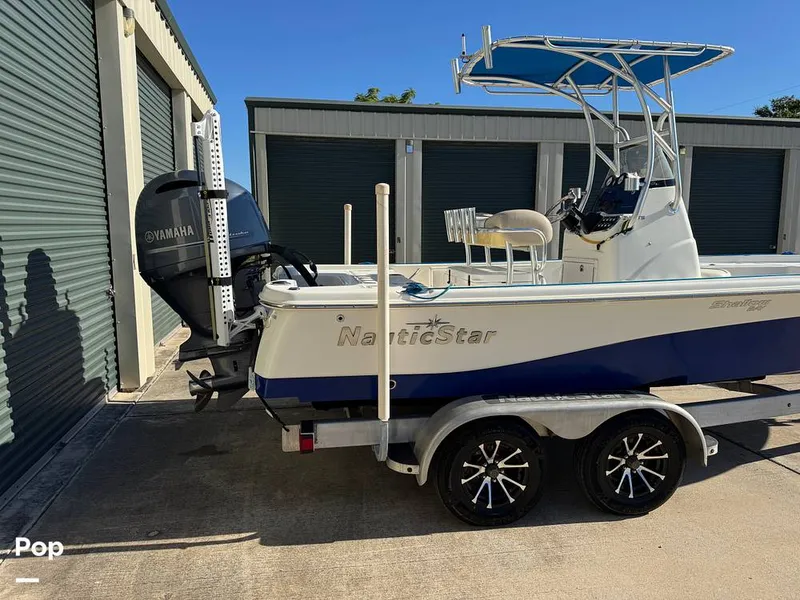 Slide: The Image of NauticStar 215 XTS Shallow Bay 2017 - 16205816