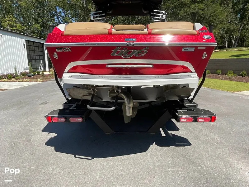 Slide: The Image of Tige 23ZX 2022 - 15854884