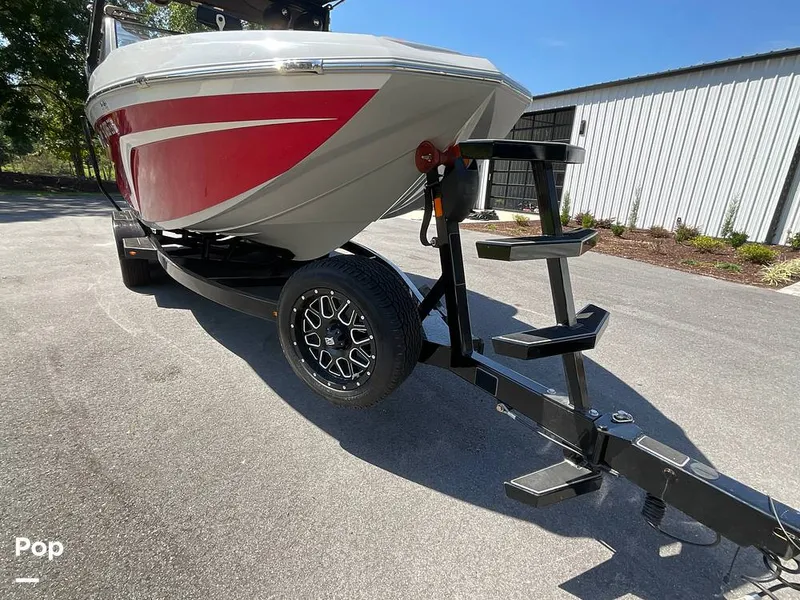 Slide: The Image of Tige 23ZX 2022 - 15854891