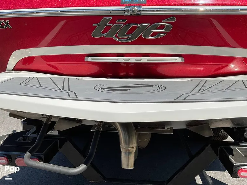 Slide: The Image of Tige 23ZX 2022 - 15854893