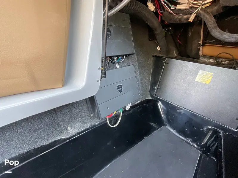 Slide: The Image of Tige 23ZX 2022 - 15854926