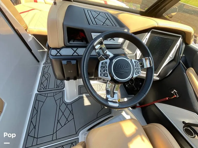 Slide: The Image of Tige 23ZX 2022 - 15854945