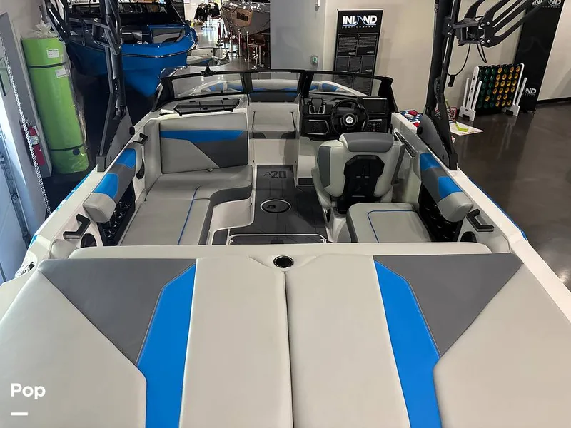 Slide: The Image of Axis A20 2024 - 15823173