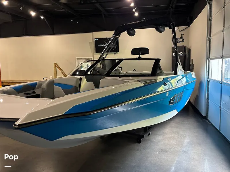 Slide: The Image of Axis A20 2024 - 15823165