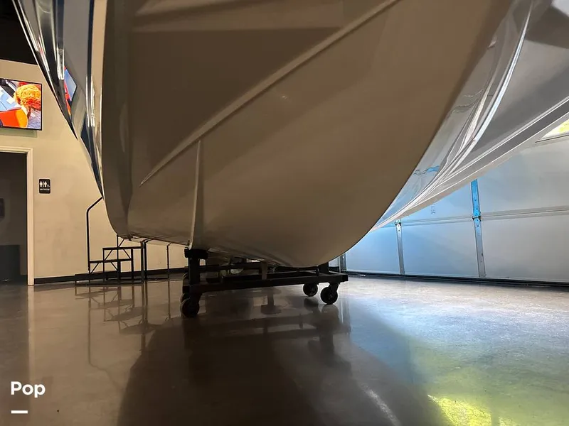 Slide: The Image of Axis A20 2024 - 15823167