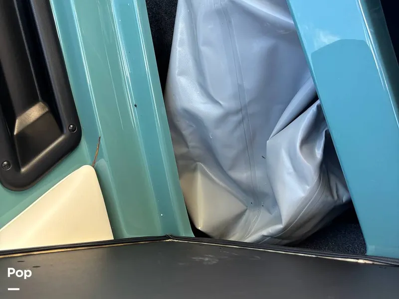 Slide: The Image of Axis A20 2024 - 15823494