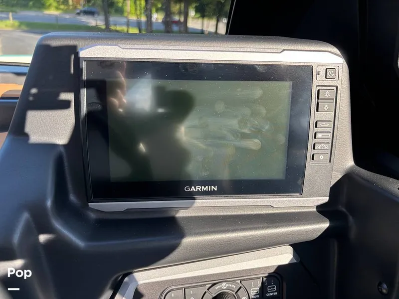 Slide: The Image of Axis A20 2024 - 15823505