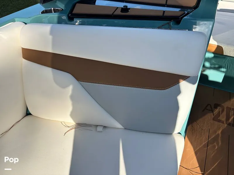 Slide: The Image of Axis A20 2024 - 15823516