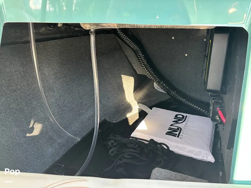 Slide: The Image of Axis A20 2024 - 15823517